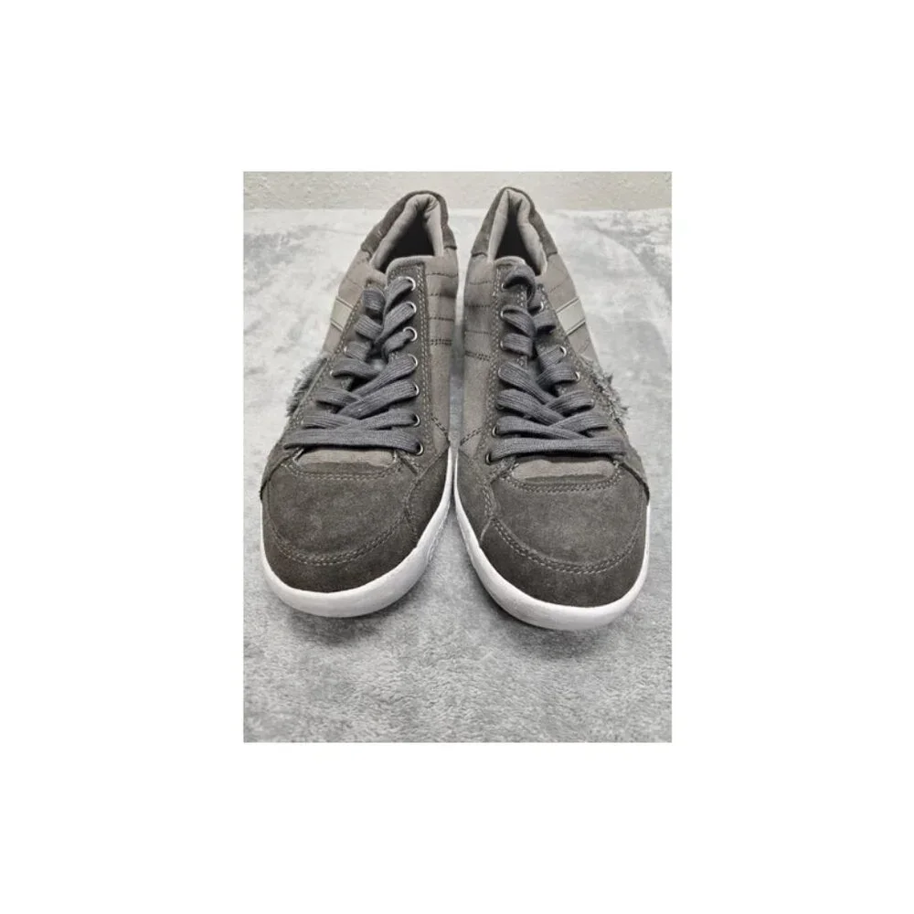 Guess Gmorestes 2 Shoes Mens‎ 11 Brown/Gray (New Old Stock)